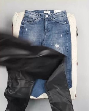 Фотография  458 - ONLY+Vero Moda Winter Mix 064#15 кг, ЛОТ №6541 оптом в Москве и Московской области