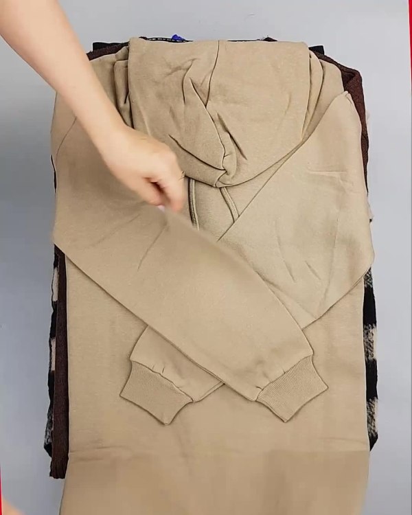 Фотография  378 - PIECES+NOISY MAY mix 074#15 кг, ЛОТ №6559 оптом в Москве и Московской области