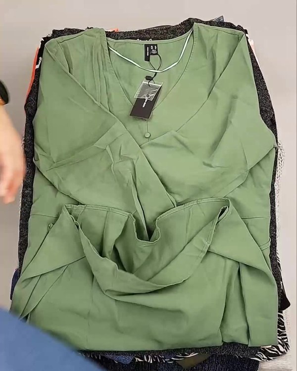 Фотография  865 - ДАНИЯ Winter mix 24#15 кг, ЛОТ №6707 оптом в Москве и Московской области