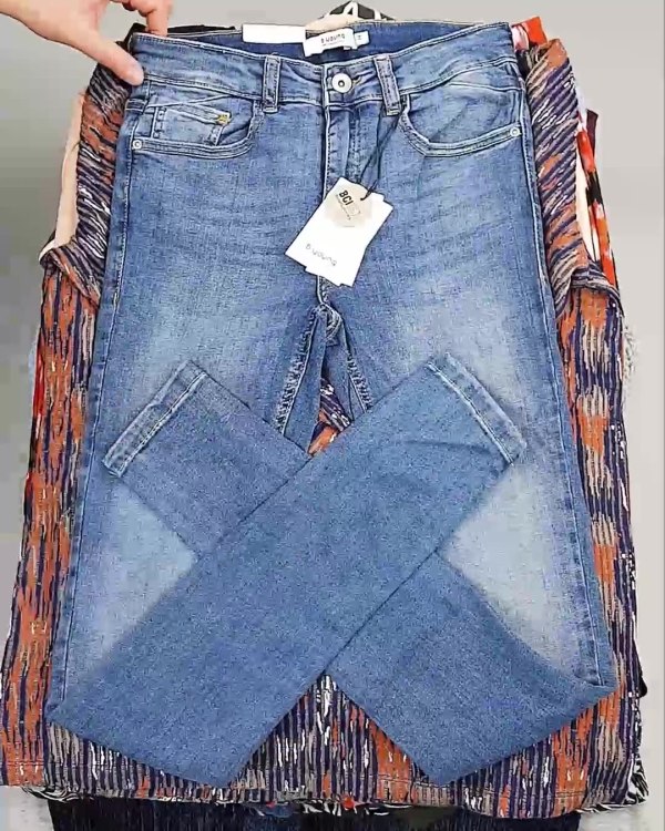 Фотография  399 - ДАНИЯ Winter mix 24#15 кг, ЛОТ №6707 оптом в Москве и Московской области