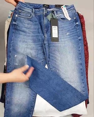 Фотография  902 - ДАНИЯ Winter mix 24#15 кг, ЛОТ №6708 оптом в Москве и Московской области