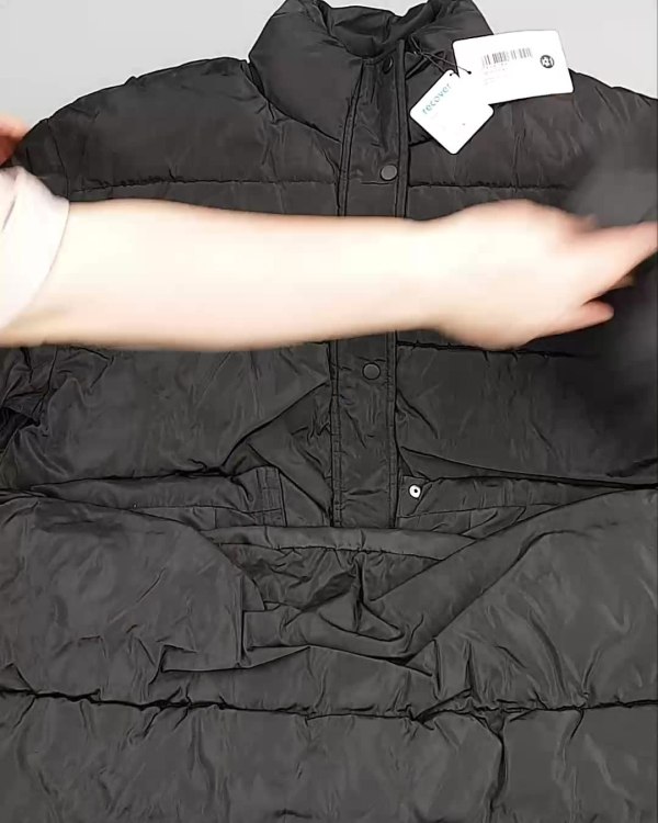 Фотография  533 - Верхняя одежда Англия СТОК #10 кг, ЛОТ №6729 оптом в Москве и Московской области