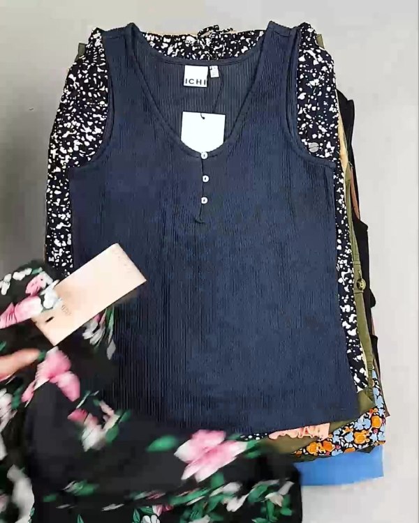 Фотография  983 - ДАНИЯ Summer mix 24#15 кг, ЛОТ №6730 оптом в Москве и Московской области