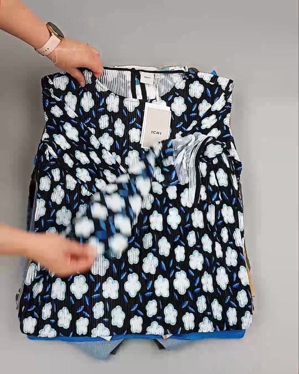 Фотография  885 - ДАНИЯ Summer mix 24#15 кг, ЛОТ №6732 оптом в Москве и Московской области