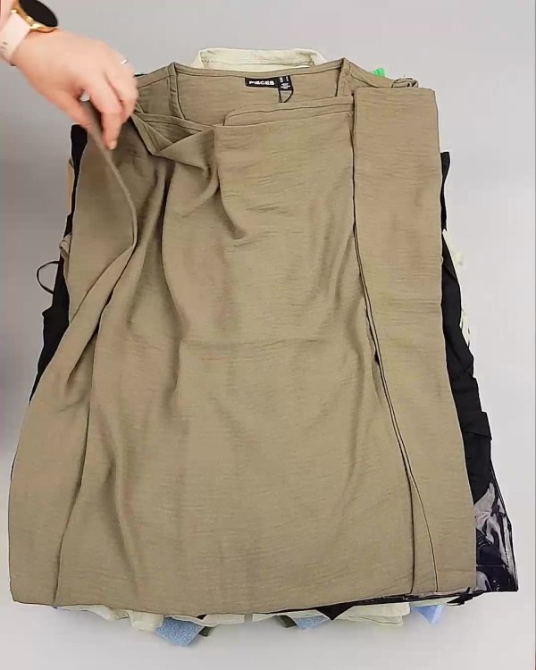 Фотография  567 - ДАНИЯ Summer mix 24#15 кг, ЛОТ №6732 оптом в Москве и Московской области