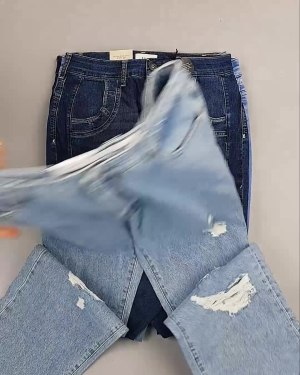 Фотография  945 - Джинсы женские Дания#10 кг, ЛОТ №6762 оптом в Москве и Московской области