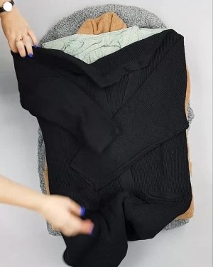 Фотография  833 - Кардиганы СТОК CAN#10 кг, ЛОТ №6887 оптом в Москве и Московской области