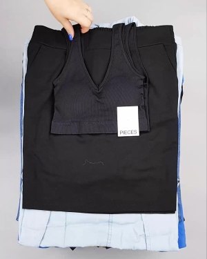 Фотография  148 - DK+Bestseller Winter mix 064#15 кг, ЛОТ №6896 оптом в Москве и Московской области