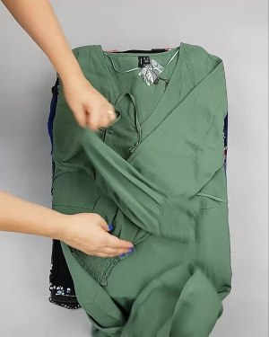 Фотография  820 - DK+Bestseller Winter mix 064#15 кг, ЛОТ №6898 оптом в Москве и Московской области