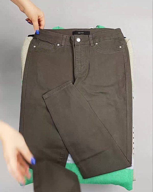 Фотография  625 - DK+Bestseller Winter mix 064#15 кг, ЛОТ №6898 оптом в Москве и Московской области