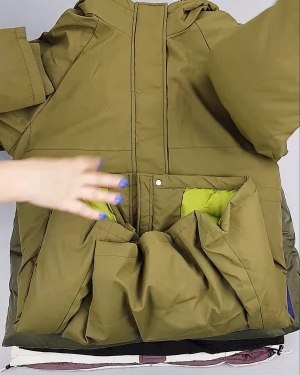 Фотография  782 - Верхняя одежда Дания#10,1 кг ЛОТ №6909 оптом в Москве и Московской области