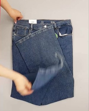 Фотография  230 - Джинсы C&A ж/м#10 кг оптом в Москве и Московской области