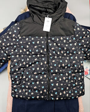 Купить Верхняя одежда VILA#10,2 кг, ЛОТ №6826 оптом в Москве и Московской области