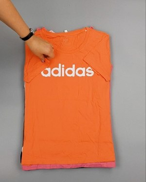 Фотография  824 - Cream Футболки поло женские#25 кг оптом в Москве и Московской области