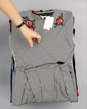 Фотография  545 - Cream Платья Winter#25 кг оптом в Москве и Московской области