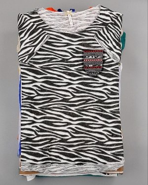 Фотография  887 - Cream Футболки поло женские#25 кг оптом в Москве и Московской области