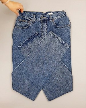 Фотография  417 - Джинсы CALVIN KLEIN муж #7,6 кг, ЛОТ №7021 оптом в Москве и Московской области