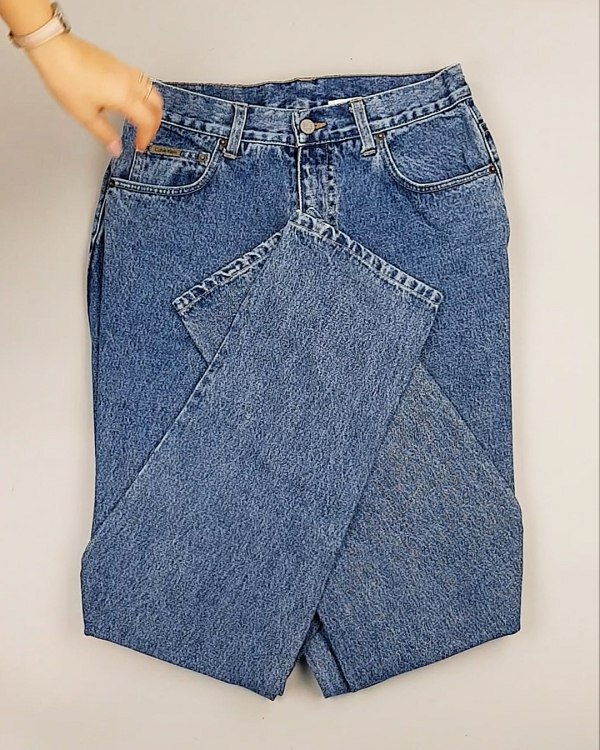 Фотография  395 - Джинсы CALVIN KLEIN муж #8,1 кг, ЛОТ №7022 оптом в Москве и Московской области