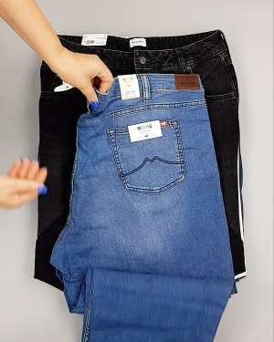 Фотография  699 - Джинсы MUSTANG м/ж#5 кг, ЛОТ №6960 оптом в Москве и Московской области