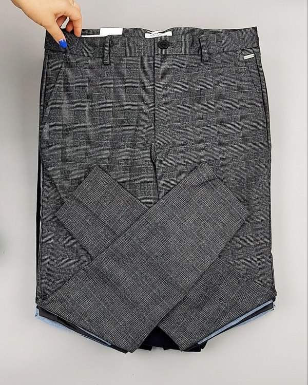 Фотография  931 - Брюки + джинсы JACK JONES 094#10 кг, ЛОТ №6963 оптом в Москве и Московской области