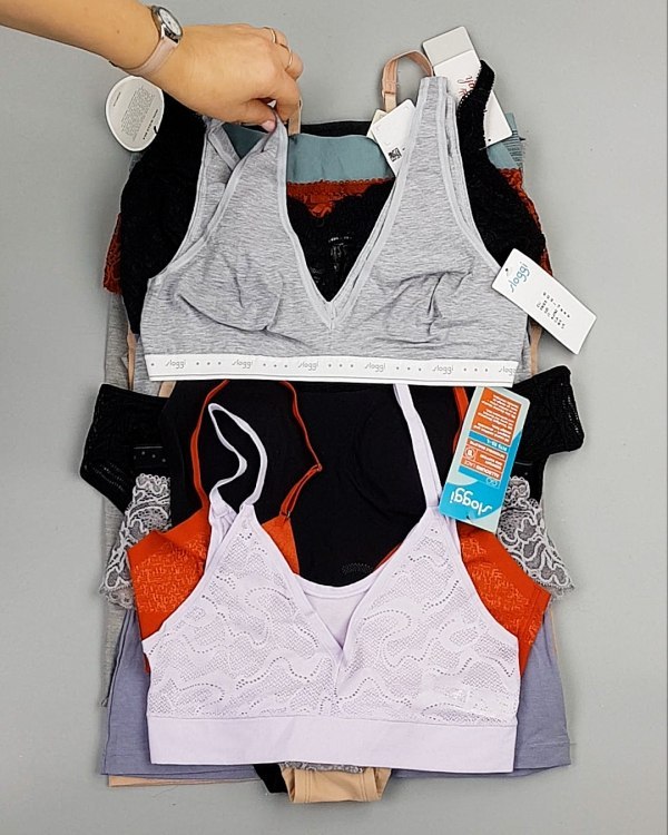 Фотография  885 - Нижнее белье TRIUMPH 104#33 шт, ЛОТ №7134 оптом в Москве и Московской области