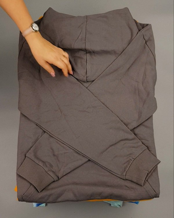 Фотография  677 - HOODIE CAN 084#10 кг, ЛОТ №7034 оптом в Москве и Московской области