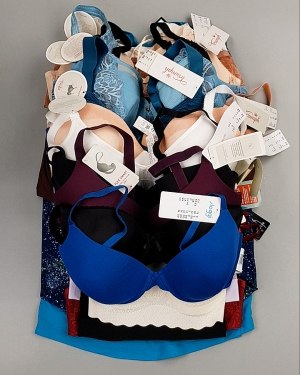 Купить Нижнее белье TRIUMPH 104#33 шт, ЛОТ №7135 оптом в Москве и Московской области