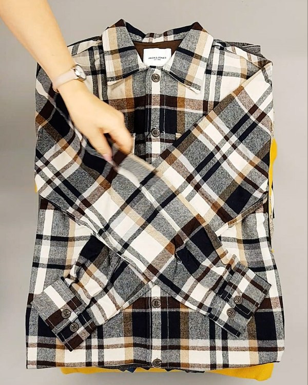 Фотография  653 - JACK JONES men mix 104#18 кг, ЛОТ №7044 оптом в Москве и Московской области