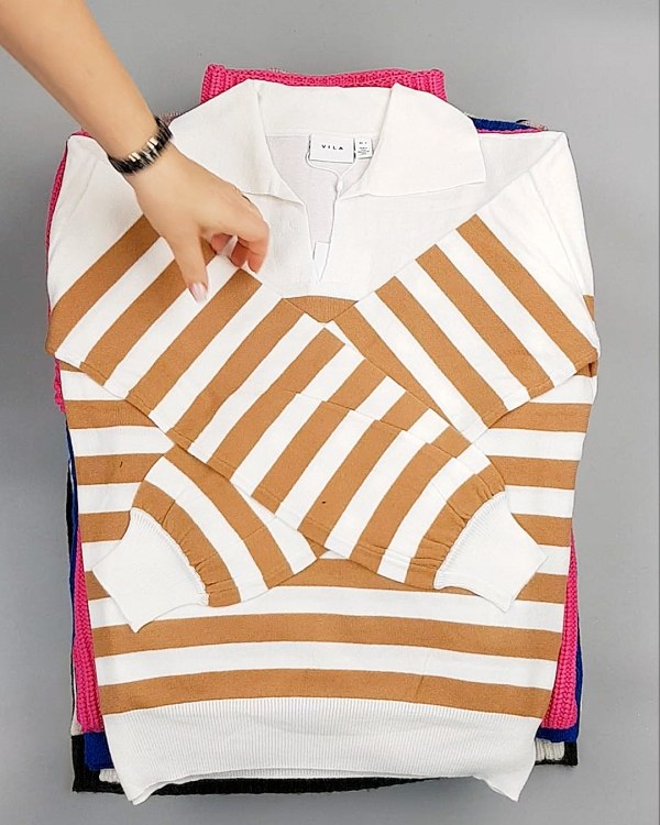 Фотография  401 - Джемпера Bestseller 104#7 кг, ЛОТ №7229 оптом в Москве и Московской области