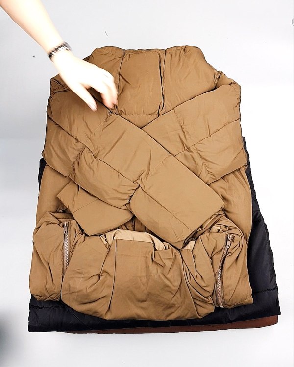 Фотография  319 - Верхняя одежда BESTSELLER Дания 104#10 кг, ЛОТ №7267 оптом в Москве и Московской области