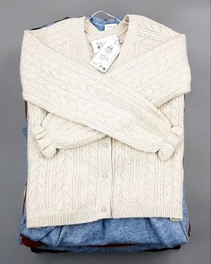 Купить Кардиганы VILA W 104#7 кг, ЛОТ №7382 оптом в Москве и Московской области