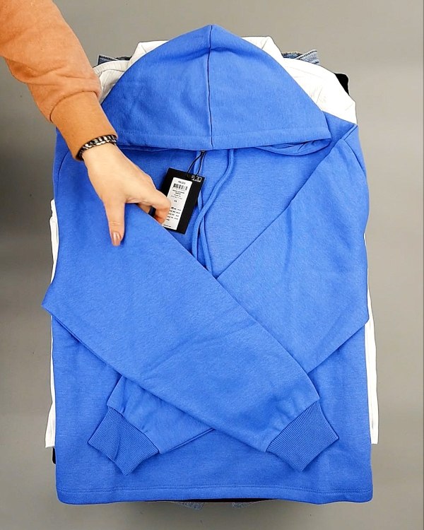 Фотография  289 - PIECES Winter mix 104#15 кг, ЛОТ №7379 оптом в Москве и Московской области