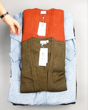 Фотография  972 - Кардиганы VILA W 104#7 кг, ЛОТ №7382 оптом в Москве и Московской области