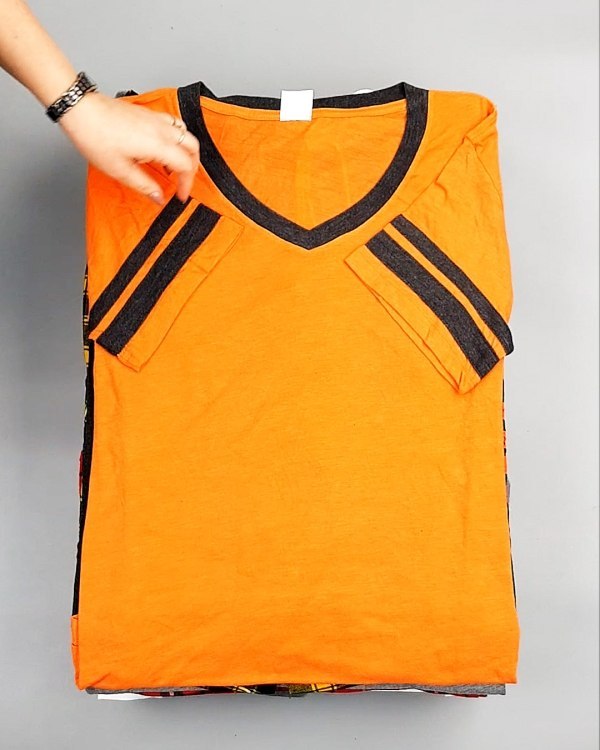 Фотография  879 - Домашняя одежда CAN 104#10 кг, ЛОТ №7330 оптом в Москве и Московской области