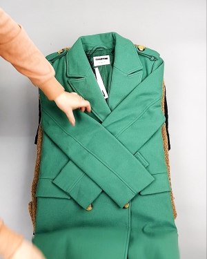 Фотография  980 - Bestseller Winter В mix 114#15 кг, ЛОТ №7376 оптом в Москве и Московской области