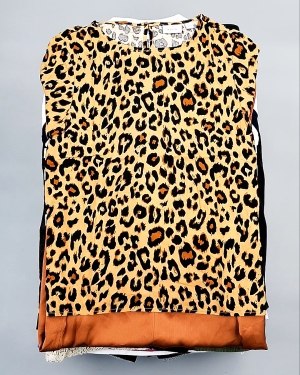 Купить Bestseller Summer mix 104#15 кг, ЛОТ №7494 оптом в Москве и Московской области