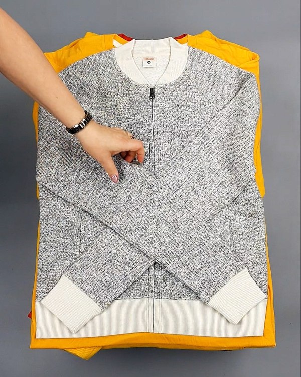 Фотография  667 - HOMAGE CAN 084#10 кг, ЛОТ №7497 оптом в Москве и Московской области