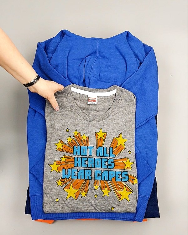 Фотография  461 - HOMAGE CAN 084#10 кг, ЛОТ №7496 оптом в Москве и Московской области