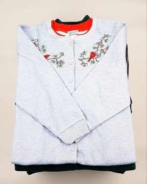 Купить SWEATSHIRT CAN 084#10 кг, ЛОТ №7621 оптом в Москве и Московской области