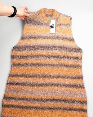 Фотография  999 - Платья СТОК CAN зима 084#7 кг оптом в Москве и Московской области