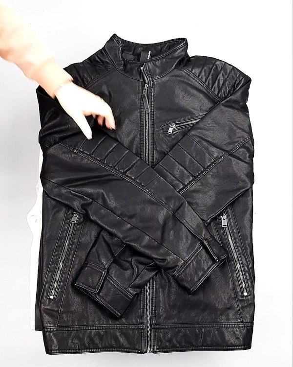 Фотография  694 - Верхняя одежда весна TOM TAILOR 124#7,1 кг, ЛОТ №7580 оптом в Москве и Московской области