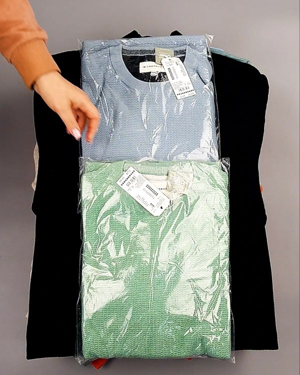 Фотография  977 - Джемпера легкие мужские TOM TAILOR 124#8,7 кг, ЛОТ №7606 оптом в Москве и Московской области