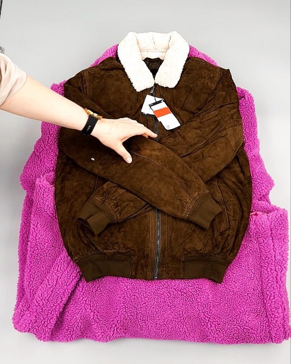 Фотография  729 - Верхняя одежда м/ж C&A 025#10 кг оптом в Москве и Московской области