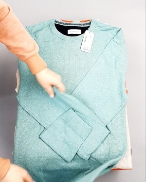 Фотография  540 - Джемпера легкие мужские TOM TAILOR 124#8,7 кг, ЛОТ №7606 оптом в Москве и Московской области