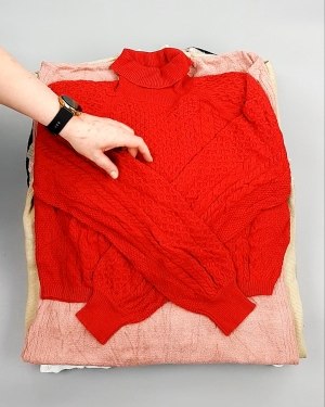 Фотография  796 - Джемпера СТОК CAN 084#7 кг, ЛОТ №7649 оптом в Москве и Московской области