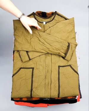 Фотография  287 - Верхняя одежда AMAZON жен 015#10 кг, ЛОТ №7712 оптом в Москве и Московской области