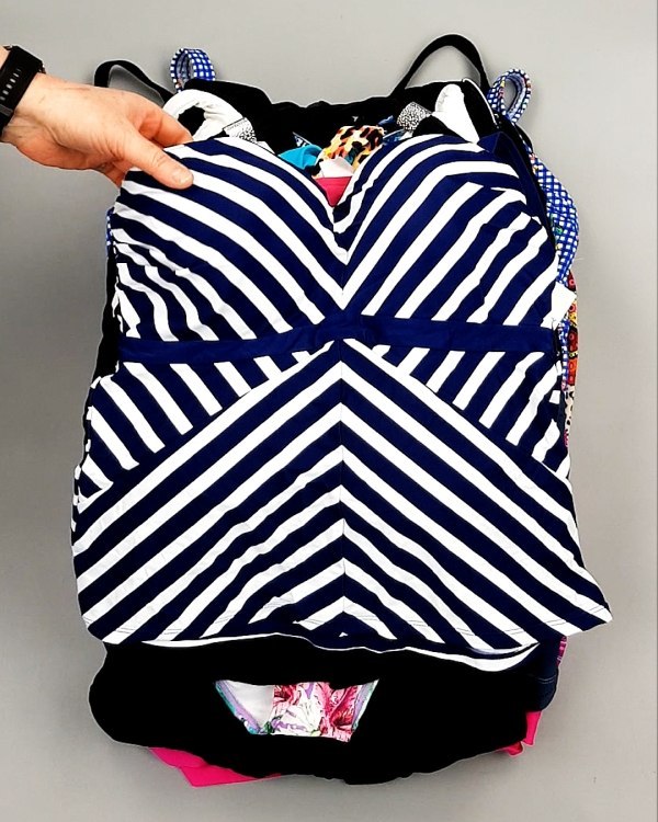 Фотография  375 - Купальники СТОК CAN 124#5 кг, ЛОТ №7688 оптом в Москве и Московской области