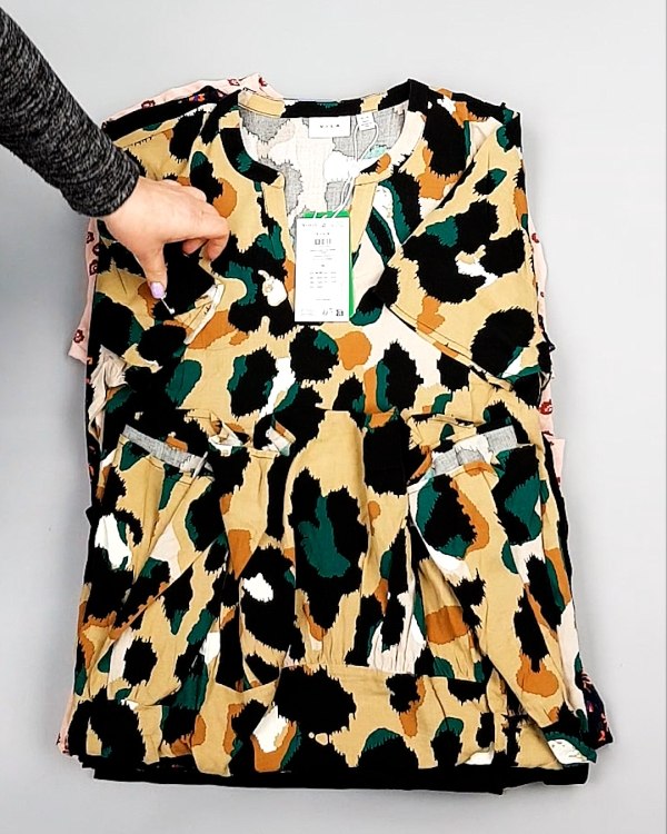 Фотография  831 - Платья VILA Summer 104#5 кг, ЛОТ №7833 оптом в Москве и Московской области