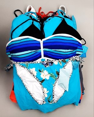 Фотография  492 - Купальники СТОК CAN 124#5 кг, ЛОТ №7690 оптом в Москве и Московской области