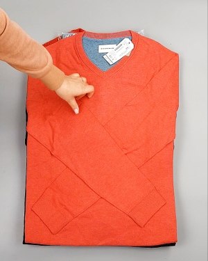 Фотография  406 - Джемпера легкие мужские TOM TAILOR 124#8,35 кг, ЛОТ №7605 оптом в Москве и Московской области